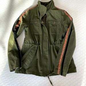 EVEREVE Utility cargo coat jacket PEYTON JENSEN S army olive green leopard black